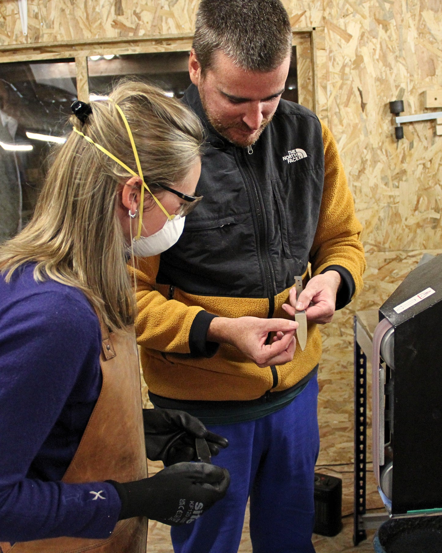 atelier fabrication d'un couteau de table